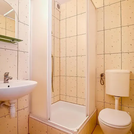 Kamila Guest house *